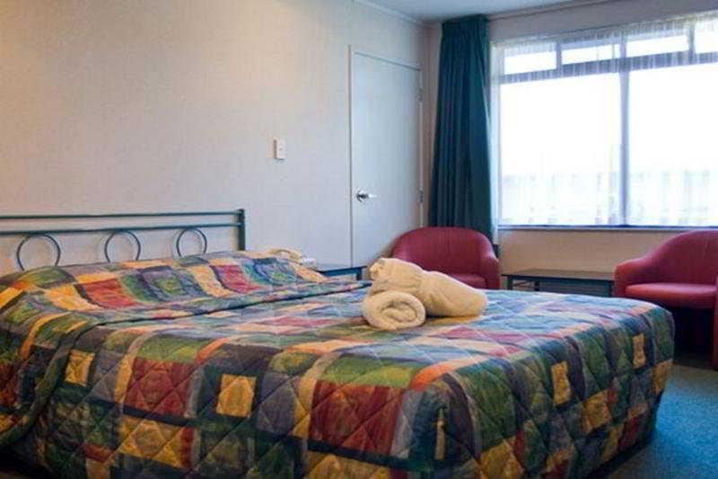 Ambassador Motor Inn タウランガ エクステリア 写真